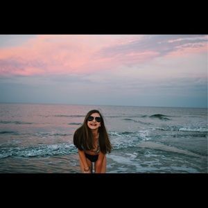 Meet your Posher, Katie beth